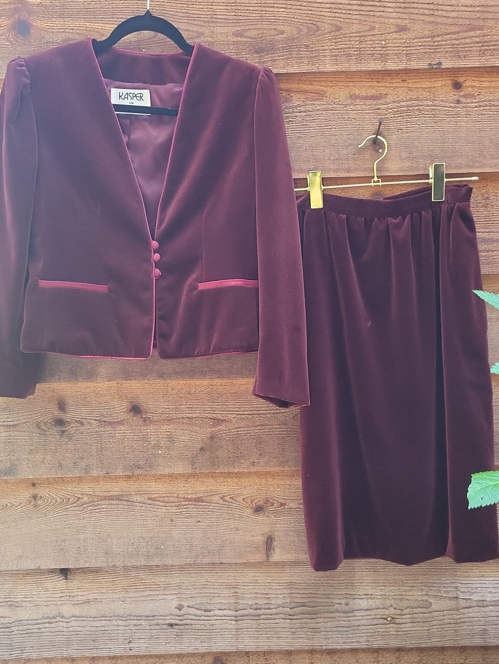 Kasper for ASL Vintage Velvet 2 piece suit in Deep Burgundy 6/7